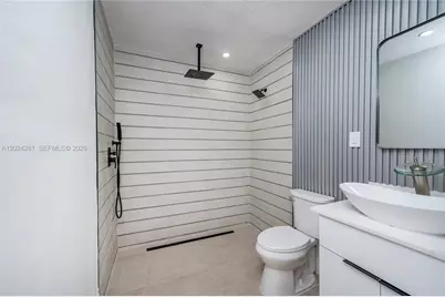 264 Navajo St, Miami Springs, FL 33166 - Photo 24