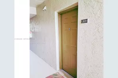 220 SW 116th Ave #15203, Pembroke Pines, FL 33025 - Photo 2