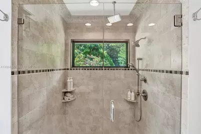 5569 Wind Drift Ln, Boca Raton, FL 33433 - Photo 76