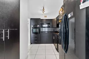900 Bay Dr, Miami Beach, FL 33141 - Photo 8