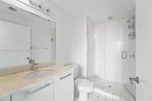 601 NE 36th St, Miami, FL 33137 - Photo 24