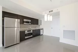 90 SW 3rd St, Miami, FL 33130 - Photo 8