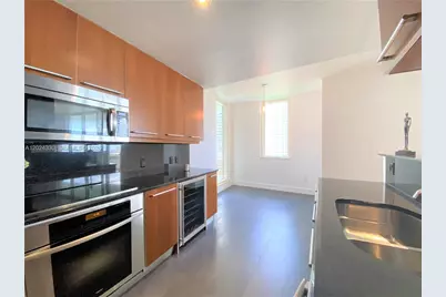 901 Brickell Key Blvd #2006, Miami, FL 33131 - Photo 16