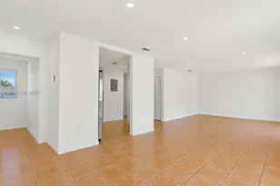 14903 SW 80th St, Miami, FL 33193 - Photo 4