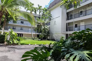 6815 Edgewater Dr, Coral Gables, FL 33133 - Photo 42