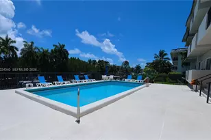 6815 Edgewater Dr, Coral Gables, FL 33133 - Photo 28
