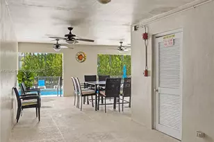 6815 Edgewater Dr, Coral Gables, FL 33133 - Photo 26