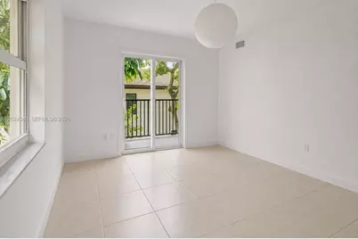 6815 Edgewater Dr #201, Coral Gables, FL 33133 - Photo 10