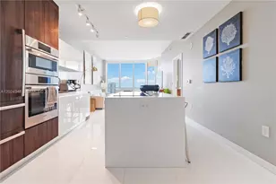 851 NE 1st Ave, Miami, FL 33132 - Photo 8
