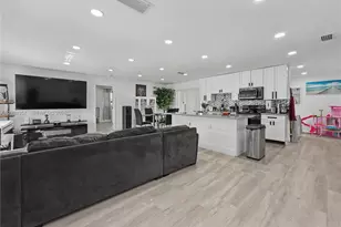 16912 SW 107th Pl, Miami, FL 33157 - Photo 8