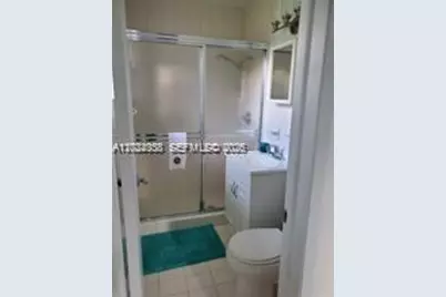 9401 SW 181st St, Palmetto Bay, FL 33157 - Photo 14