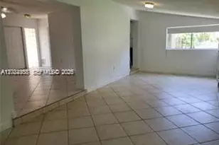 9401 SW 181st St, Palmetto Bay, FL 33157 - Photo 6