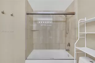 2475 Brickell Ave, Miami, FL 33129 - Photo 28