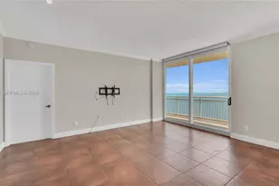 2475 Brickell Ave, Miami, FL 33129 - Photo 10