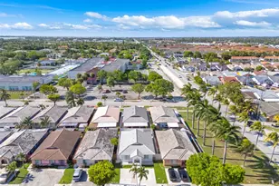 9703 NW 127th St, Hialeah Gardens, FL 33018 - Photo 30