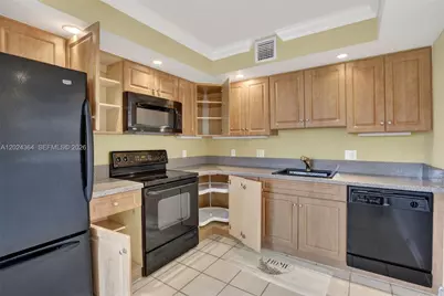 1551 SW 135th Ter #314G, Pembroke Pines, FL 33027 - Photo 12