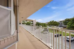 2521 NW 104th Ave, Sunrise, FL 33322 - Photo 28