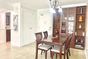 210 172nd St, Sunny Isles Beach, FL 33160 - Photo 6