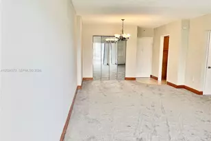 400 Kings Point Dr, Sunny Isles Beach, FL 33160 - Photo 8