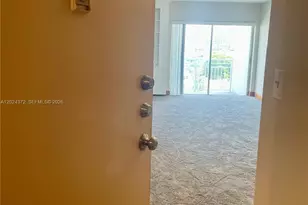 400 Kings Point Dr, Sunny Isles Beach, FL 33160 - Photo 2