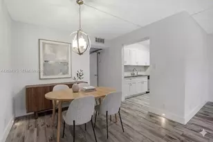 101 SW 132nd Way, Pembroke Pines, FL 33027 - Photo 8