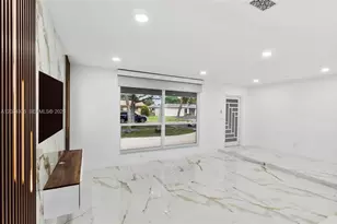 7220 NW 10th Pl, Plantation, FL 33313 - Photo 8