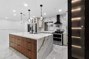 7220 NW 10th Pl, Plantation, FL 33313 - Photo 2