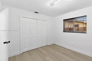 7220 NW 10th Pl, Plantation, FL 33313 - Photo 18