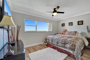 300 Oregon St, Hollywood, FL 33019 - Photo 14