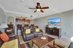 300 Oregon St, Hollywood, FL 33019 - Photo 4