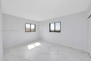 840 NE 130th St, North Miami, FL 33161 - Photo 14