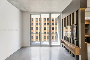 151 SE 1st St, Miami, FL 33131 - Photo 4