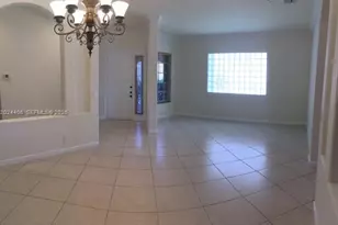 12400 NW 78th Manor, Parkland, FL 33076 - Photo 4