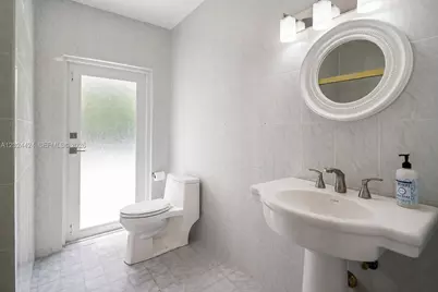 2508 Anderson Rd, Coral Gables, FL 33134 - Photo 30