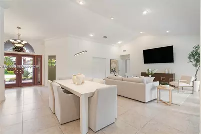2900 NW 25th Way, Boca Raton, FL 33434 - Photo 4
