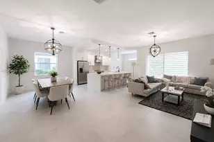 4486 W Whitewater Ave, Weston, FL 33332 - Photo 6