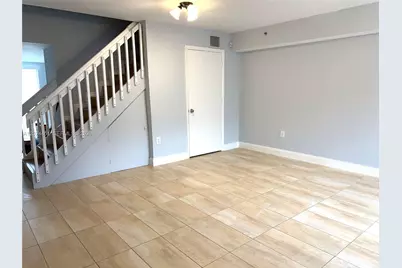 143 Riviera Cir #143, Weston, FL 33326 - Photo 6
