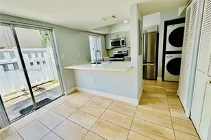 143 Riviera Cir, Weston, FL 33326 - Photo 6