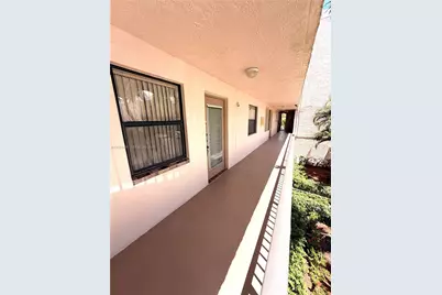 2793 NW 104th Ave #204, Sunrise, FL 33322 - Photo 2