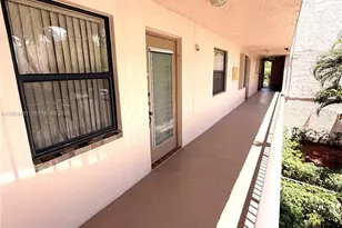2793 NW 104th Ave, Sunrise, FL 33322 - Photo 2
