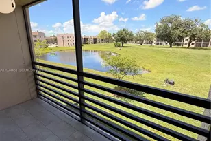 2793 NW 104th Ave, Sunrise, FL 33322 - Photo 16