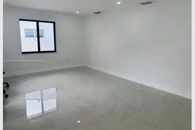 11870 SW 5th #1, Miami, FL 33184 - Photo 4