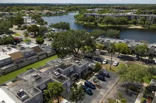 1461 NW 113th Ave, Pembroke Pines, FL 33026 - Photo 32