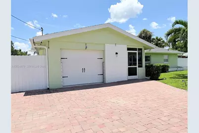 2212 Club House Rd, North Fort Myers, FL 33917 - Photo 8