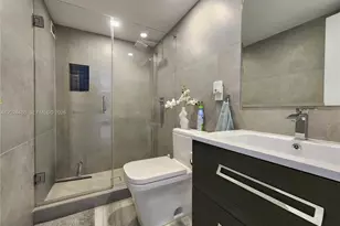 2030 S Ocean Dr, Hallandale Beach, FL 33009 - Photo 16