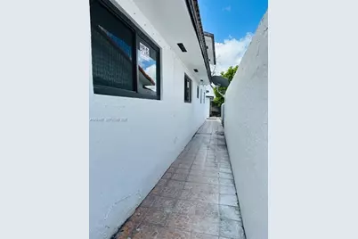 11870 SW 5th St #B, Miami, FL 33184 - Photo 2