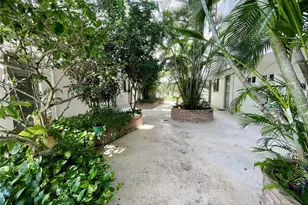 1670 Bay Rd, Miami Beach, FL 33139 - Photo 2