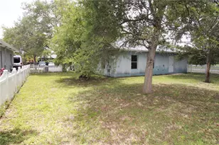 2121 NW 68th Terrace, Miami, FL 33147 - Photo 10