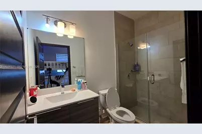 16017 NW 91st Ct, Miami Lakes, FL 33018 - Photo 20