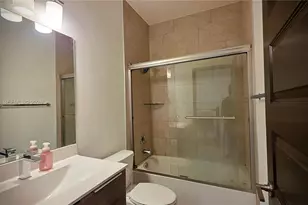16017 NW 91st Ct, Miami Lakes, FL 33018 - Photo 16